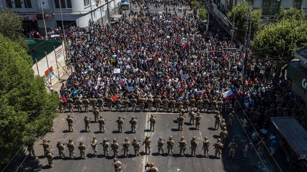 Χιλή: νέο Σύνταγμα, νέο ξεκίνημα;